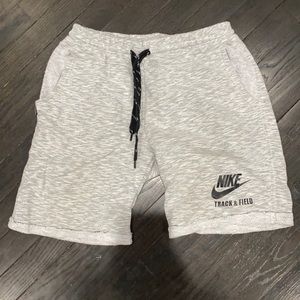 Gray Nike Shorts (M)
